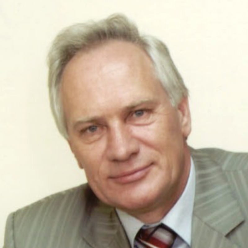Леонов Виктор Васильевич