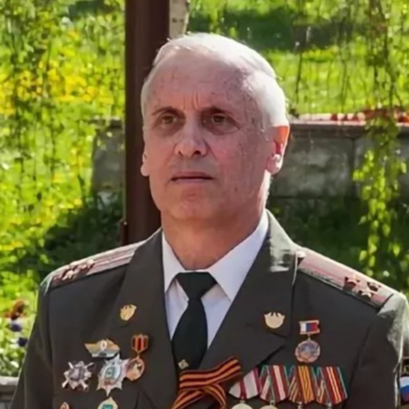 Пикуль Виктор Петрович
